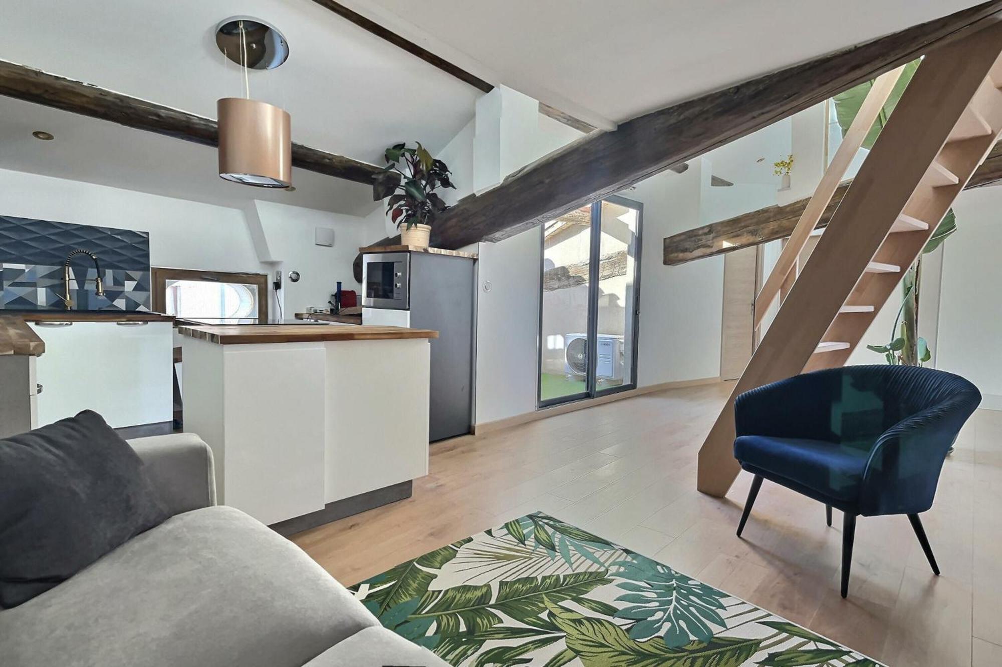 Jungle Loft Centre Apartment Beziers